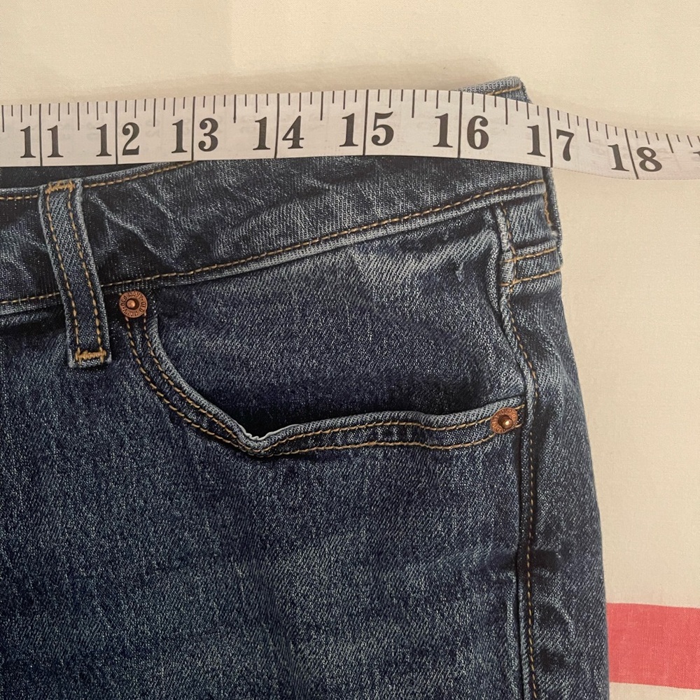 Old Navy Jeans High-Rise OG Straight Size 14 Regular Dark Wash Raw Hem - Picture 6 of 9